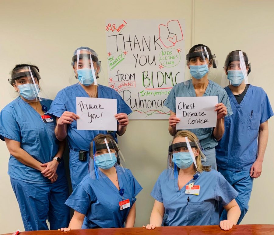 Healthcare workers thank the Kids Clothes Club for their mask donations. Photo courtesy of Faith Michaels.