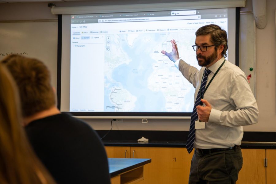 Science Teacher Matt Gallon leads a workshop.