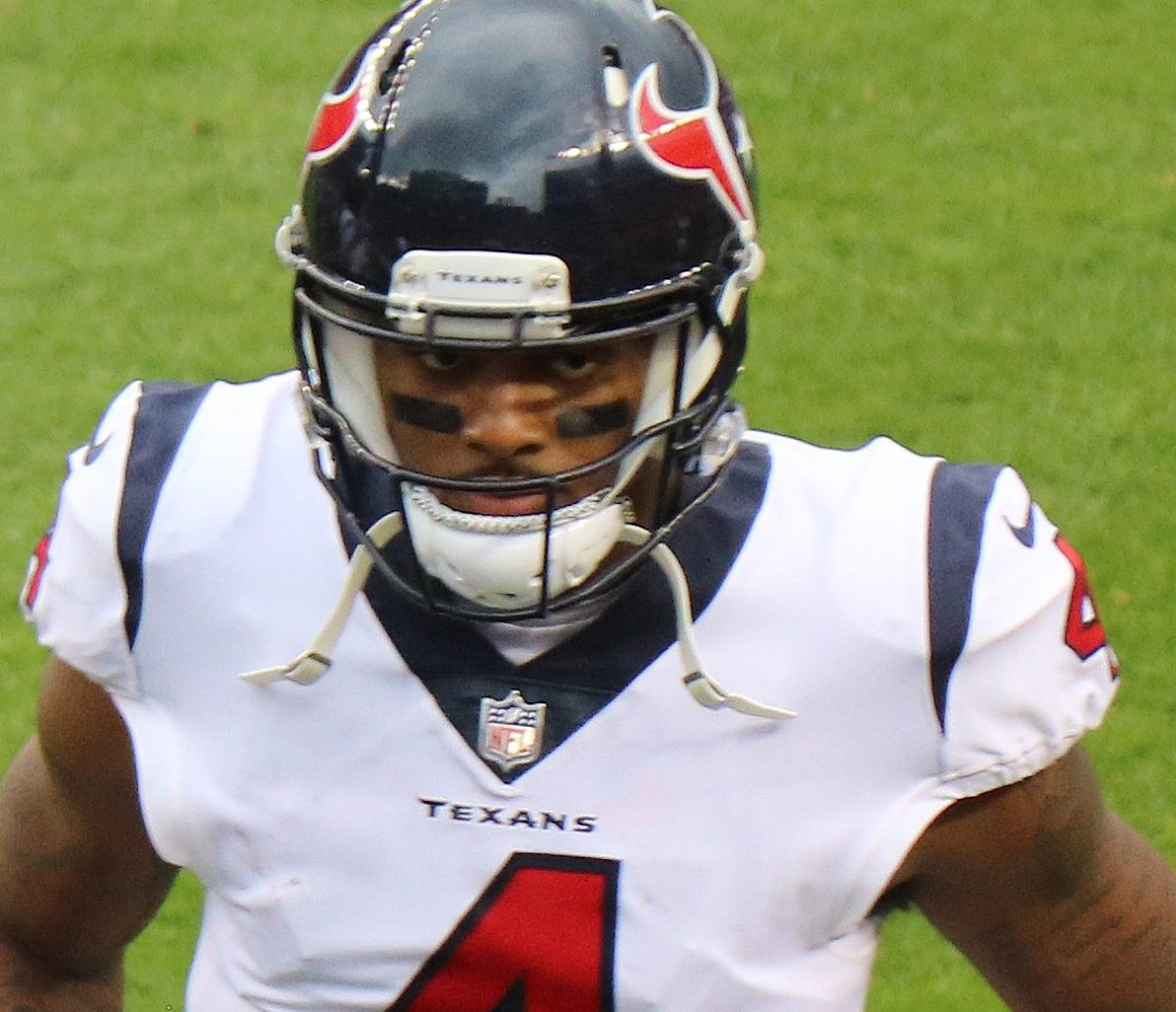Cleveland Browns quarterback Deshaun Watson prepares before a game when he was a Houston Texan. After an eleven-game suspension and a rocky return in 2022 in his first season in Cleveland, Watson hoped for a better start to the 2023 season. Unfortunately, Watson endured a fractured shoulder, sidelining him for the rest of the year. 