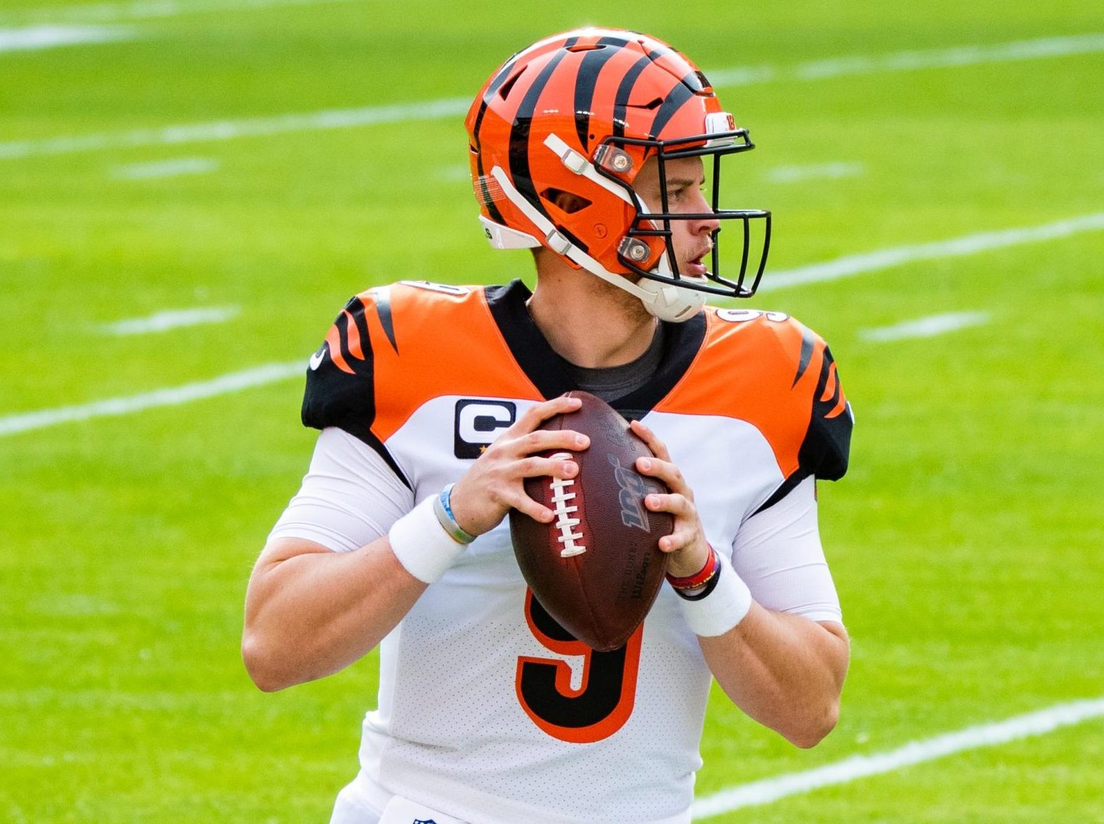 Cincinnati Bengals quarterback Joe Burrow stands in the pocket. Burrow could not capture the magic from the previous two seasons, as he experienced a torn wrist ligament. 
