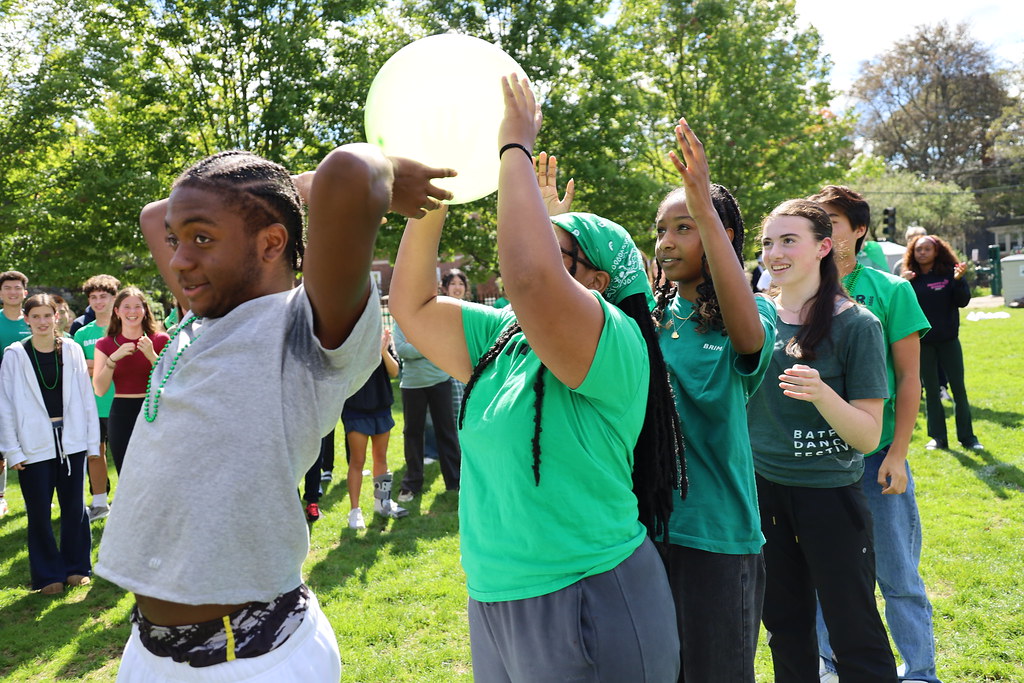 Students participate in a Gator Game challenge.